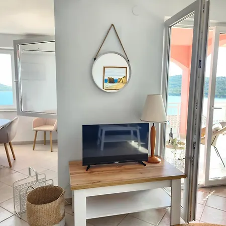 Seasalt Apartments Tisno Extérieur photo