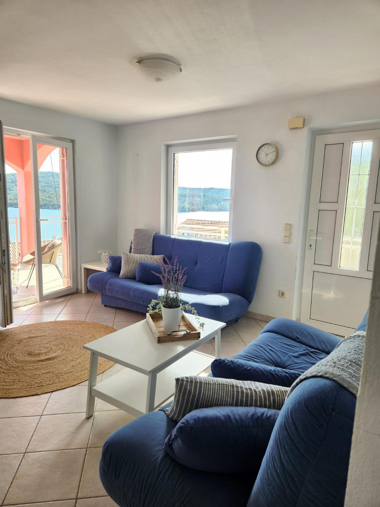 Seasalt Apartment Tisno